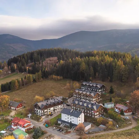 Stylowe I Klimatyczne Sun Seasons 24 W Karpaczu By Renters Apartament *