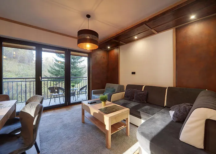 Lejlighed Stylowe I Klimatyczne Sun Seasons 24 W Karpaczu By Renters *