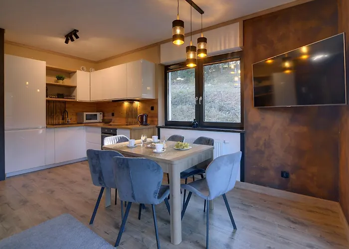 Stylowe I Klimatyczne Sun Seasons 24 W Karpaczu By Renters Lejlighed Karpacz