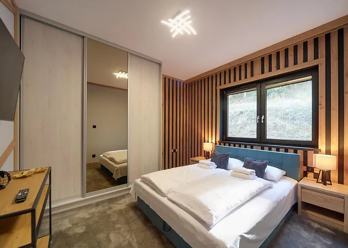 Lejlighed Stylowe I Klimatyczne Sun Seasons 24 W Karpaczu By Renters *