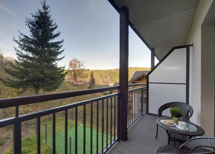 Lejlighed Stylowe I Klimatyczne Sun Seasons 24 W Karpaczu By Renters *