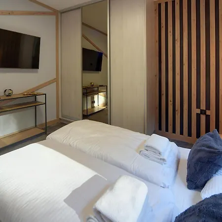 Stylowe I Klimatyczne Sun Seasons 24 W Karpaczu By Renters Lägenhet Karpacz